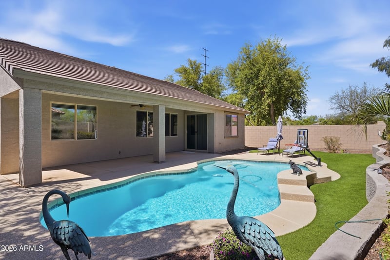 4827 Mcminn Ct, Gilbert, AZ 85298