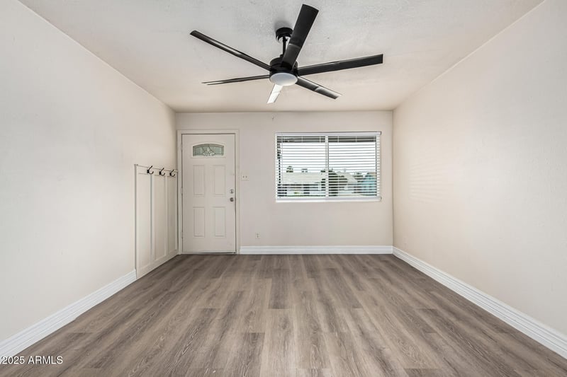 4828 71st Ave, Phoenix, AZ 85033