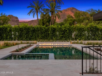 4828 Calle Del Medio --, Phoenix, AZ 85018