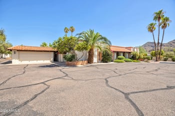 4828 E Clearwater Pw, Paradise Valley, AZ 85253