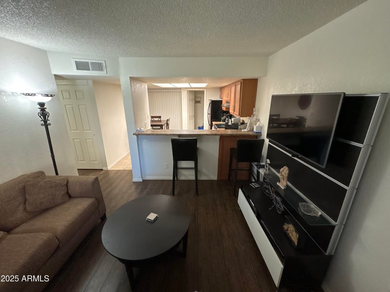 4828 Orangewood Ave #114, Glendale, AZ 85301
