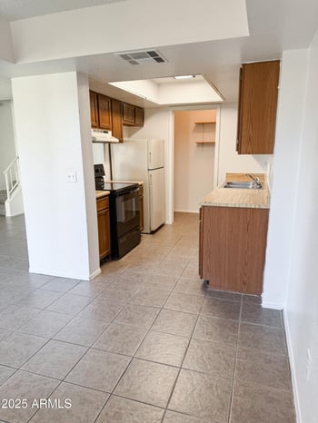 4828 Rancho Dr, Glendale, AZ 85301