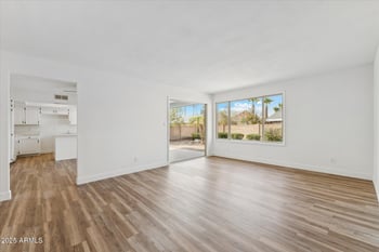 4829 Apache Cir, Phoenix, AZ 85044