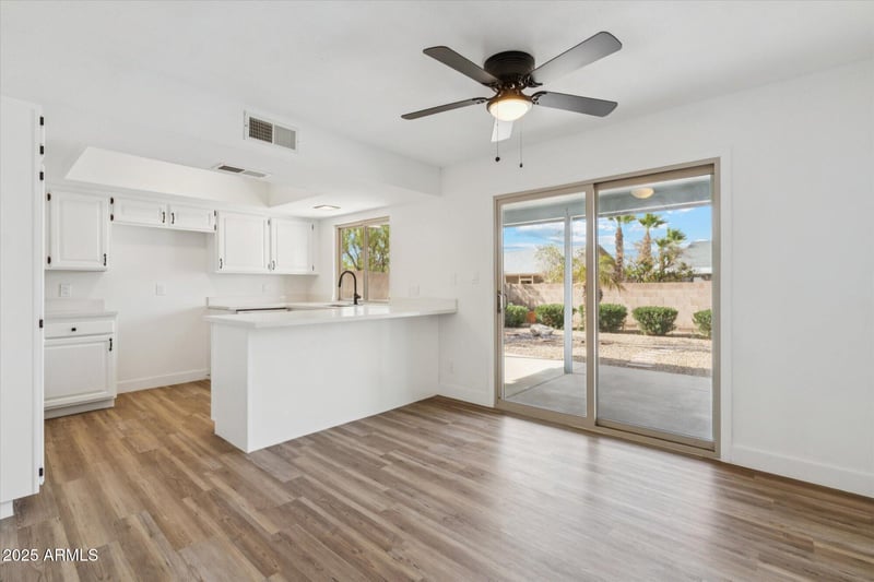 4829 Apache Cir, Phoenix, AZ 85044