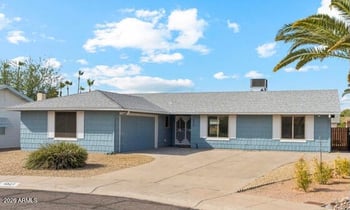 4829 Apache Cir, Phoenix, AZ 85044