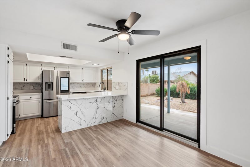 4829 Apache Cir, Phoenix, AZ 85044