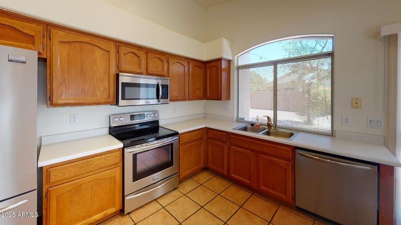 483 Encinas St, Gilbert, AZ 85233