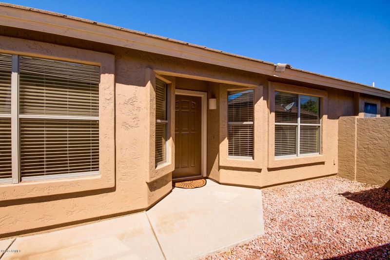 4830 E Mossman Rd, Phoenix, AZ 85054