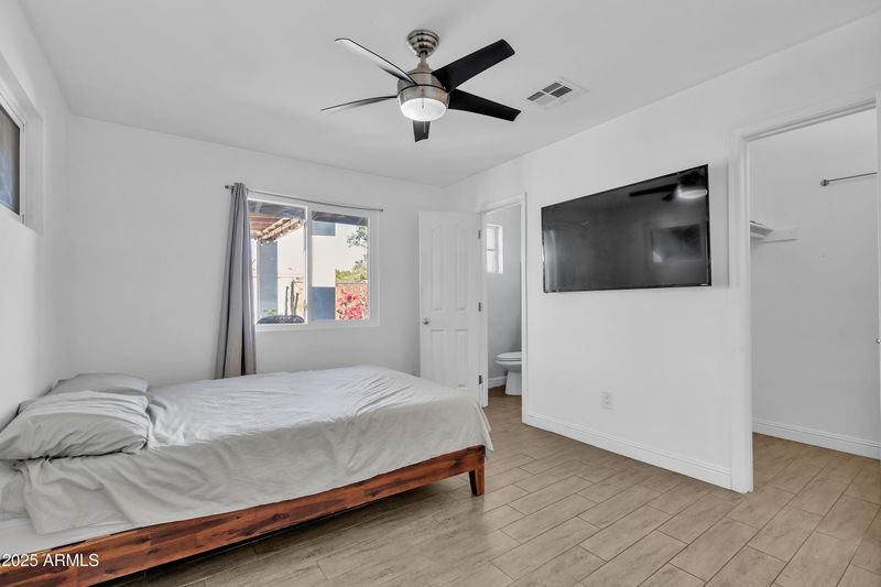 4830 E Palm Ln, Phoenix, AZ 85008