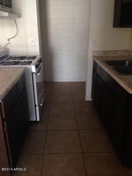 4830 N 73rd Ave, Phoenix, AZ 85033