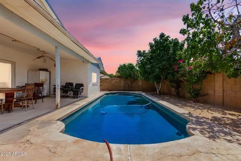 4831 Brown St, Glendale, AZ 85302