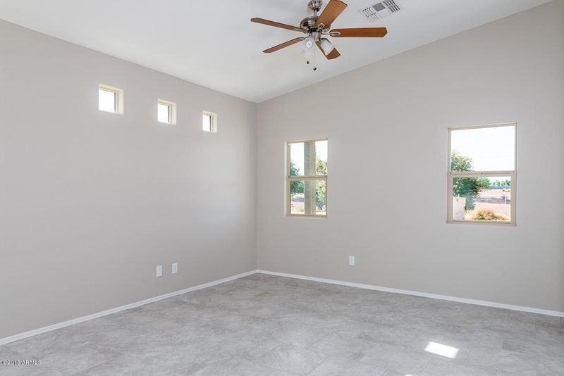 4831 N 41st Dr, Phoenix, AZ 85019