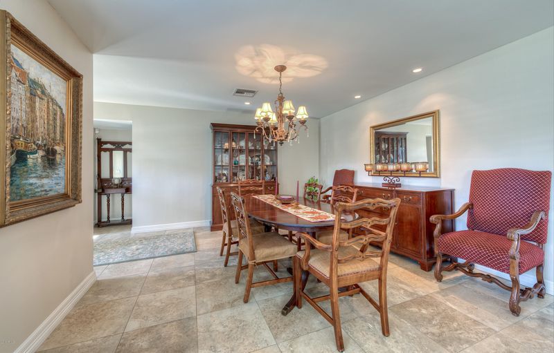 4832 E Calle Ventura --, Phoenix, AZ 85018