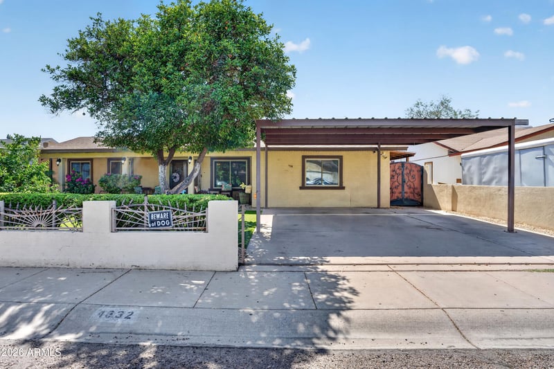 4832 N 63rd Dr, Phoenix, AZ 85033