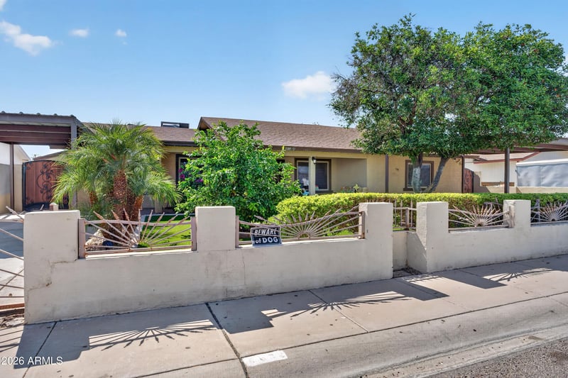 4832 N 63rd Dr, Phoenix, AZ 85033