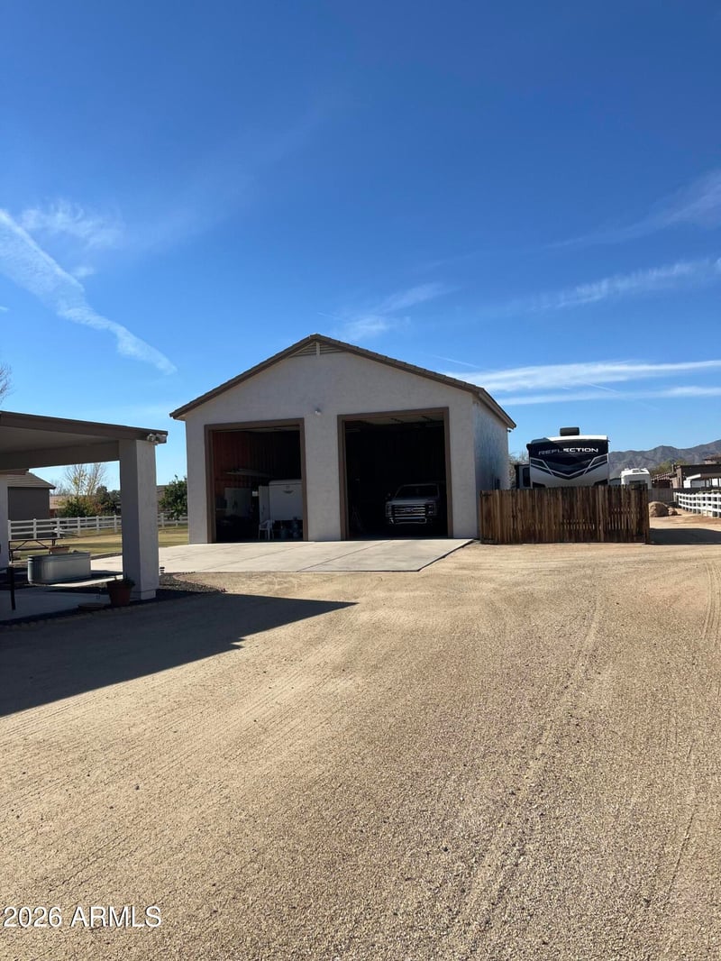 4832 Perryville Rd, Litchfield Park, AZ 85340