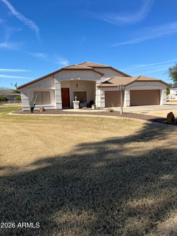 4832 Perryville Rd, Litchfield Park, AZ 85340