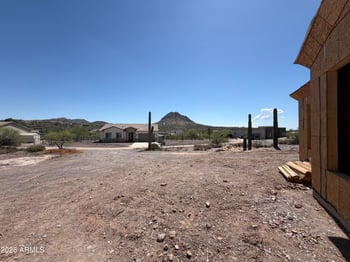 48328 N 27th Ave, New River, AZ 85087