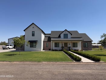 4833 Claire St, San Tan Valley, AZ 85140
