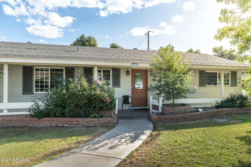 4833 E Weldon Ave, Phoenix, AZ 85018