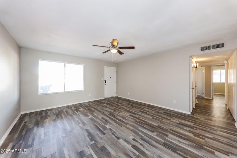 4833 N 63rd Ln, Phoenix, AZ 85033