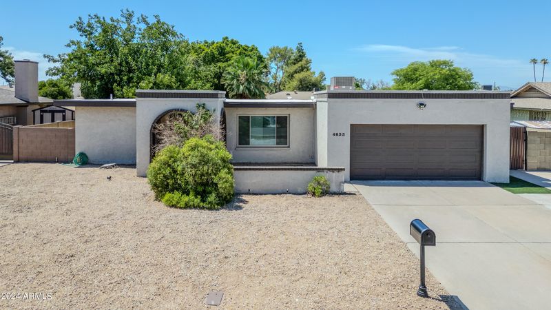 4833 W Las Palmaritas Dr, Glendale, AZ 85302