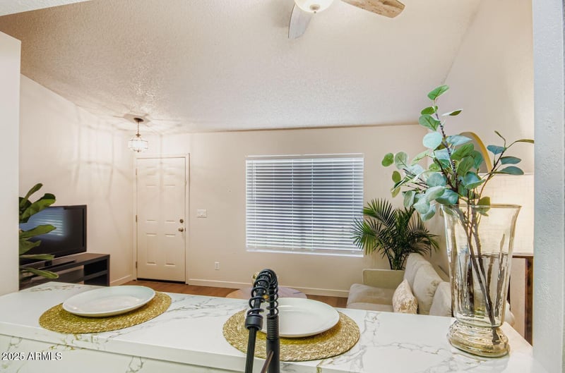 4834 Kachina Trl #4, Phoenix, AZ 85044