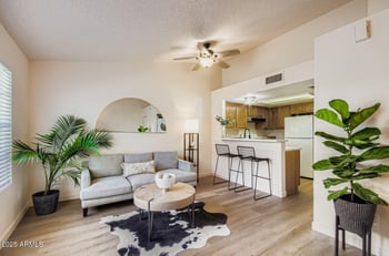 4834 Kachina Trl #4, Phoenix, AZ 85044