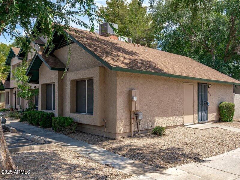 4834 Loma Ln, Glendale, AZ 85302