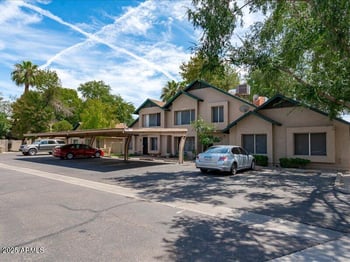 4834 Loma Ln, Glendale, AZ 85302