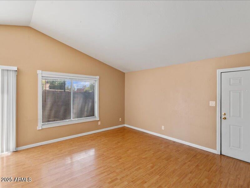 4834 Loma Ln, Glendale, AZ 85302