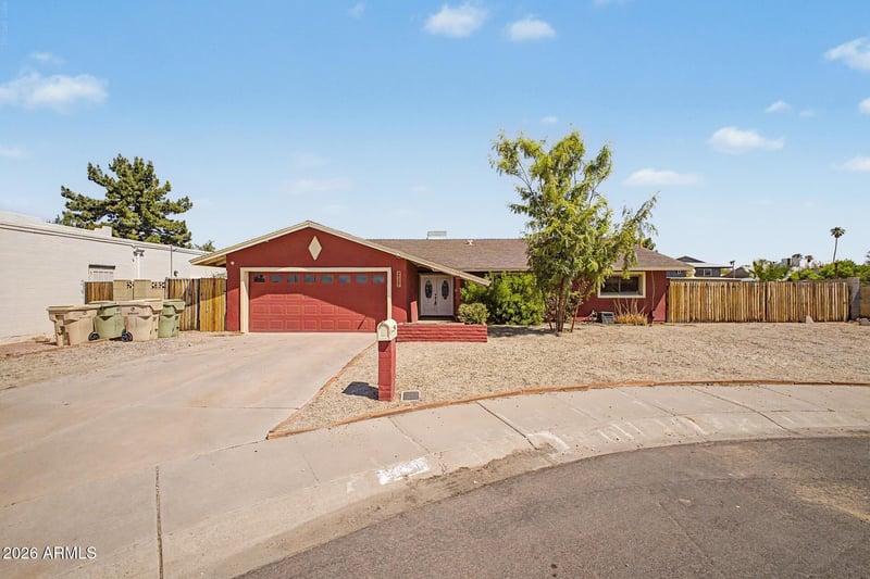 4834 W Kaler Cir, Glendale, AZ 85301