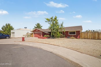 4834 W Kaler Cir, Glendale, AZ 85301