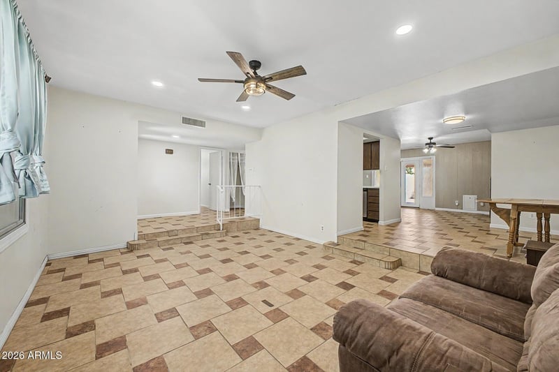 4834 W Kaler Cir, Glendale, AZ 85301