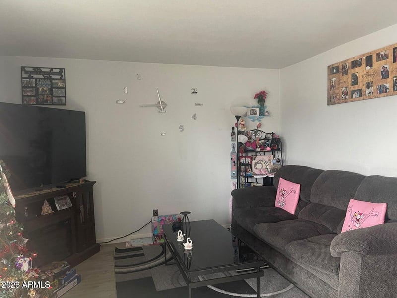 4834 Rose Ln, Glendale, AZ 85301