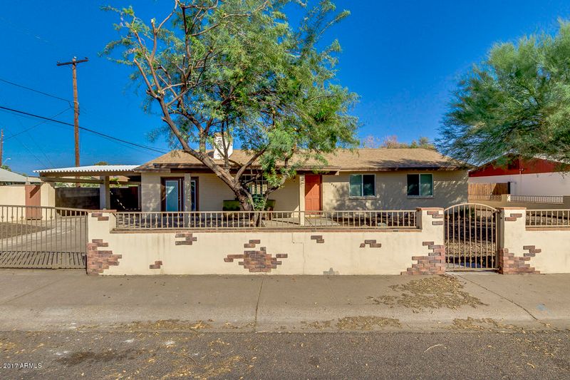 4837 N 69th Ave, Phoenix, AZ 85033