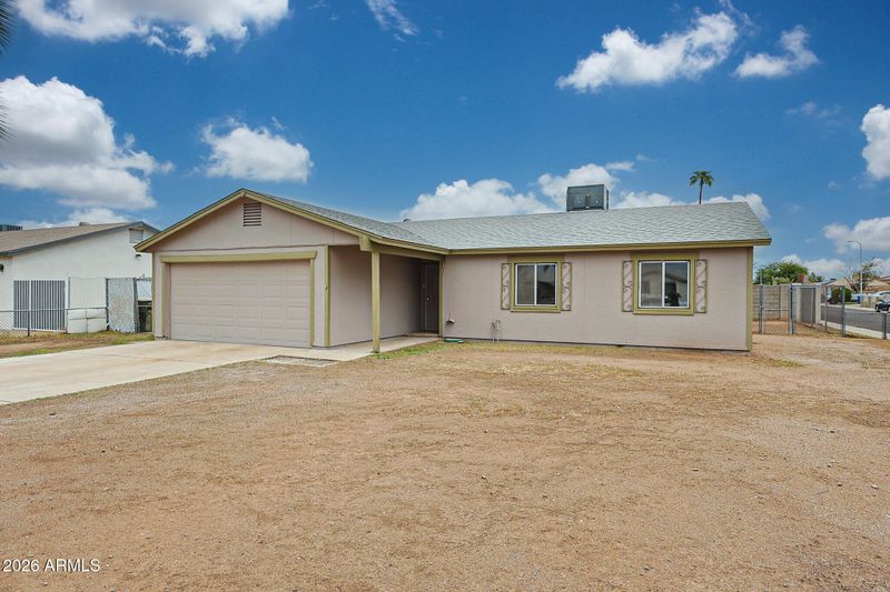 4837 N 81st Ave, Phoenix, AZ 85033