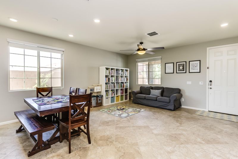 4837 S Mcminn Ct, Gilbert, AZ 85298