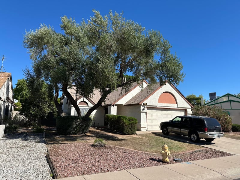 4838 Julie Dr, Glendale, AZ 85308