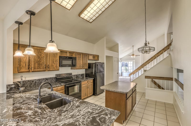 4838 Julie Dr, Glendale, AZ 85308