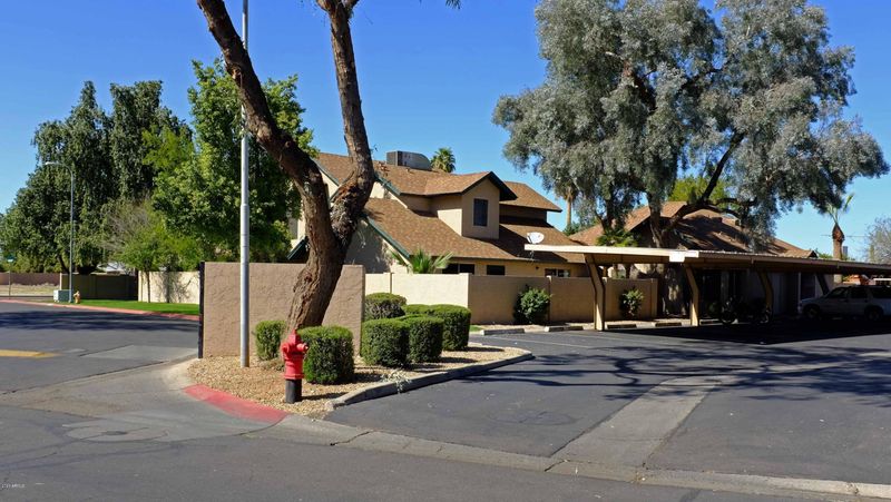 4838 W Manzanita Dr, Glendale, AZ 85302