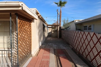 484 W Flint St, Chandler, AZ 85225