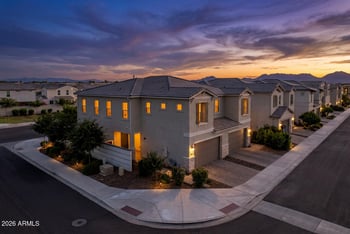 4840 E Village Dr, Scottsdale, AZ 85254