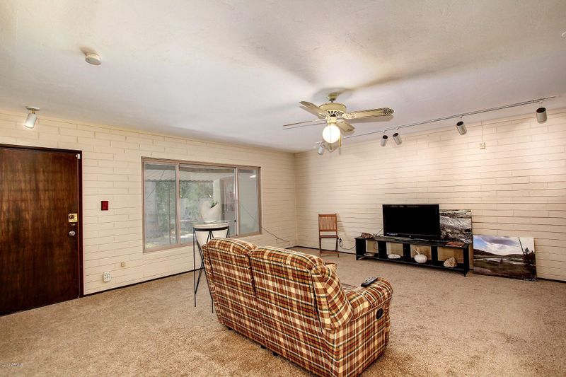 4840 N 31st Pl, Phoenix, AZ 85016
