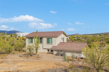48403 27th Ave, New River, AZ 85087