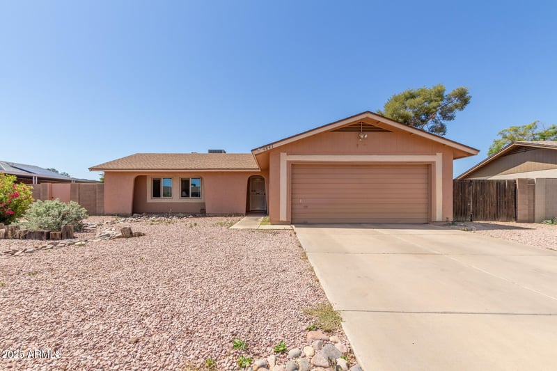 4841 Aire Libre Ave, Glendale, AZ 85306
