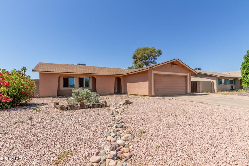 4841 Aire Libre Ave, Glendale, AZ 85306