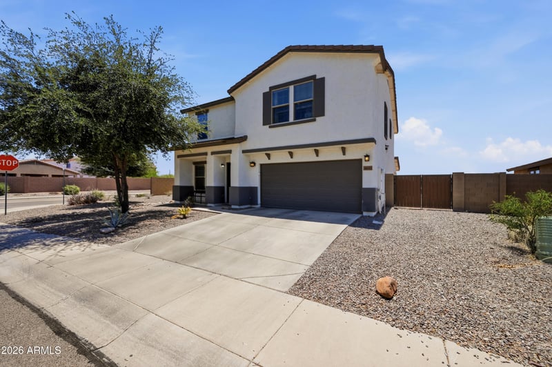 4841 Longhorn St, San Tan Valley, AZ 85140