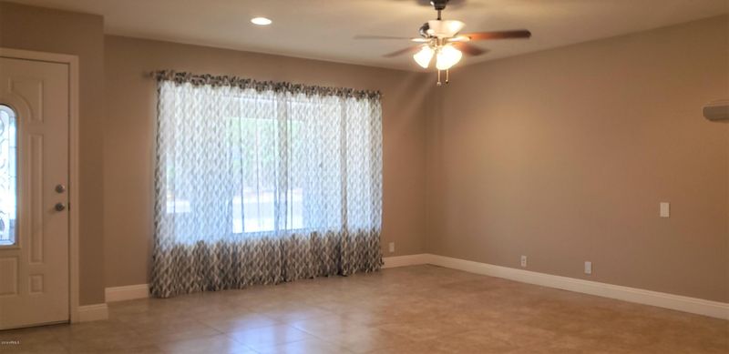 4841 W Cinnabar Ave, Glendale, AZ 85302