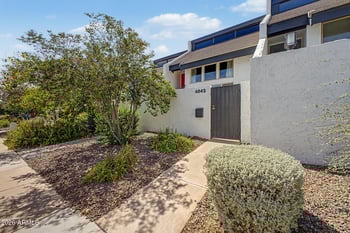 4842 74th St, Scottsdale, AZ 85251